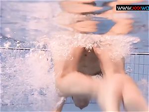 bouncing boobs underwater